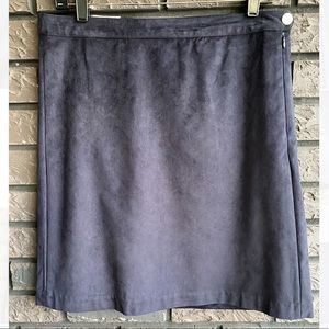 NWT Tommy Suede Navy Skirt Sz 8